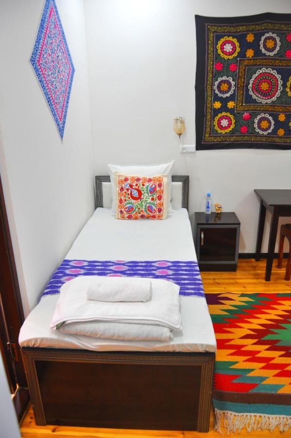 Khiva Tosh Darvoza & Trip Service מראה חיצוני תמונה