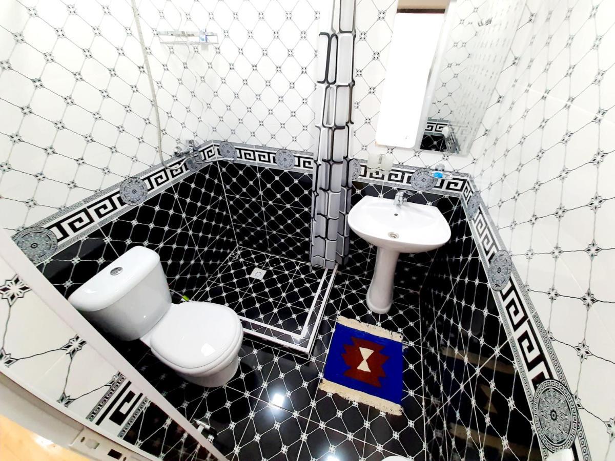 Khiva Tosh Darvoza & Trip Service מראה חיצוני תמונה
