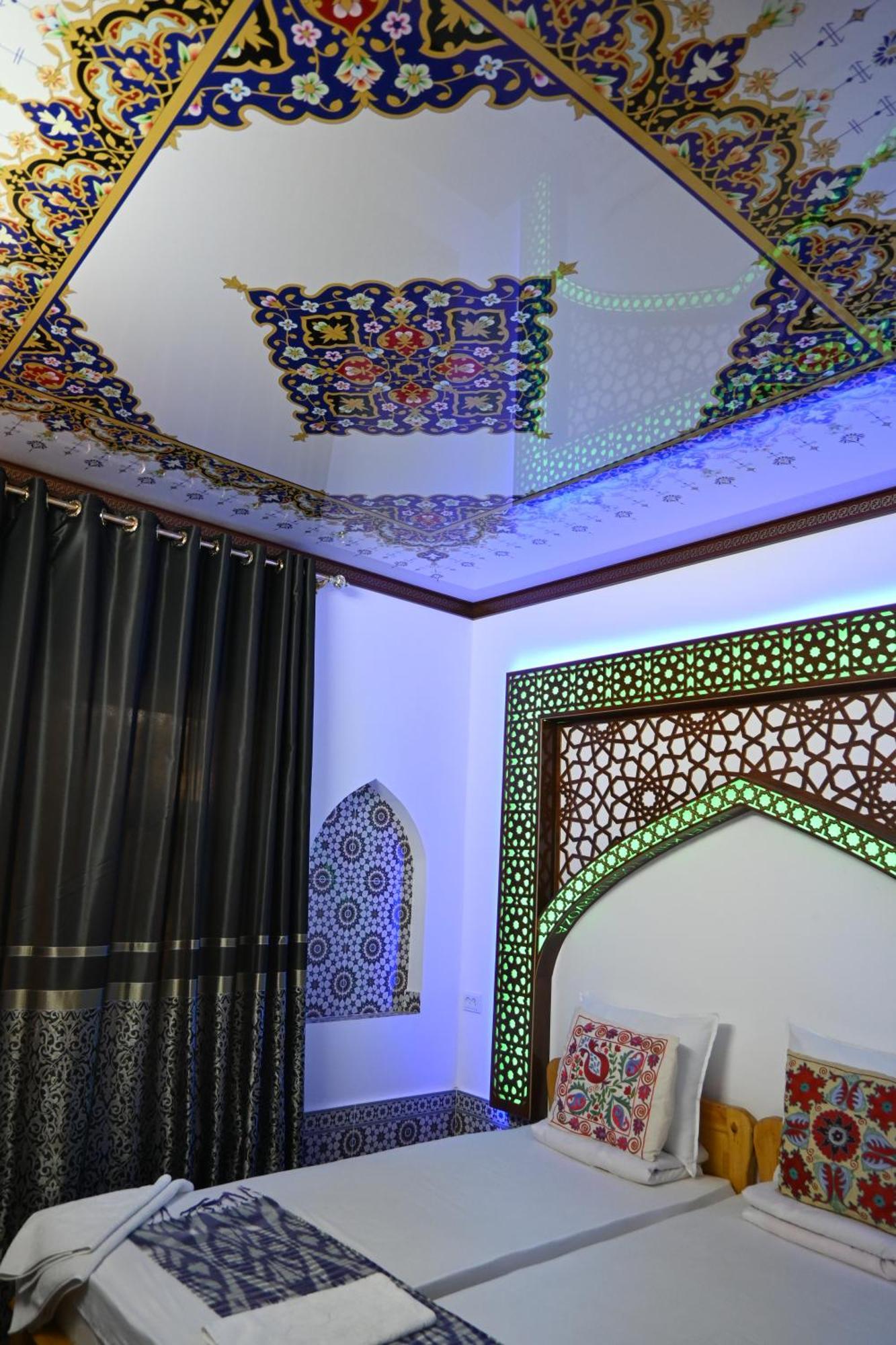 Khiva Tosh Darvoza & Trip Service מראה חיצוני תמונה